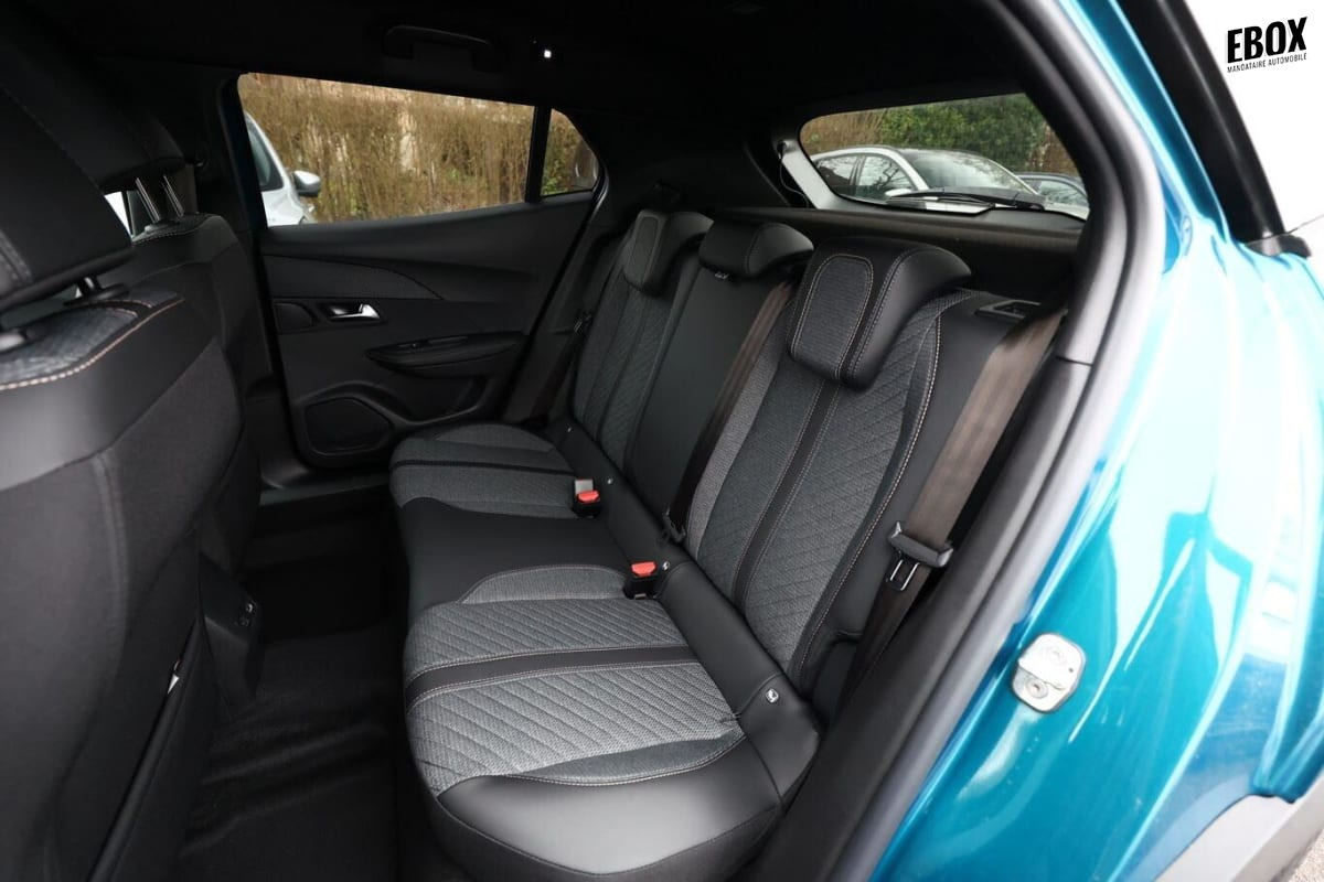 380015_p2 - PEUGEOT - 2008 - 2026 - photo 8