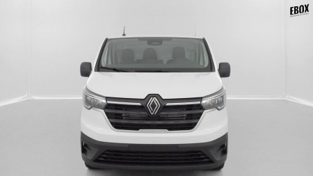 384543_p2 - RENAULT - TRAFIC - 2026