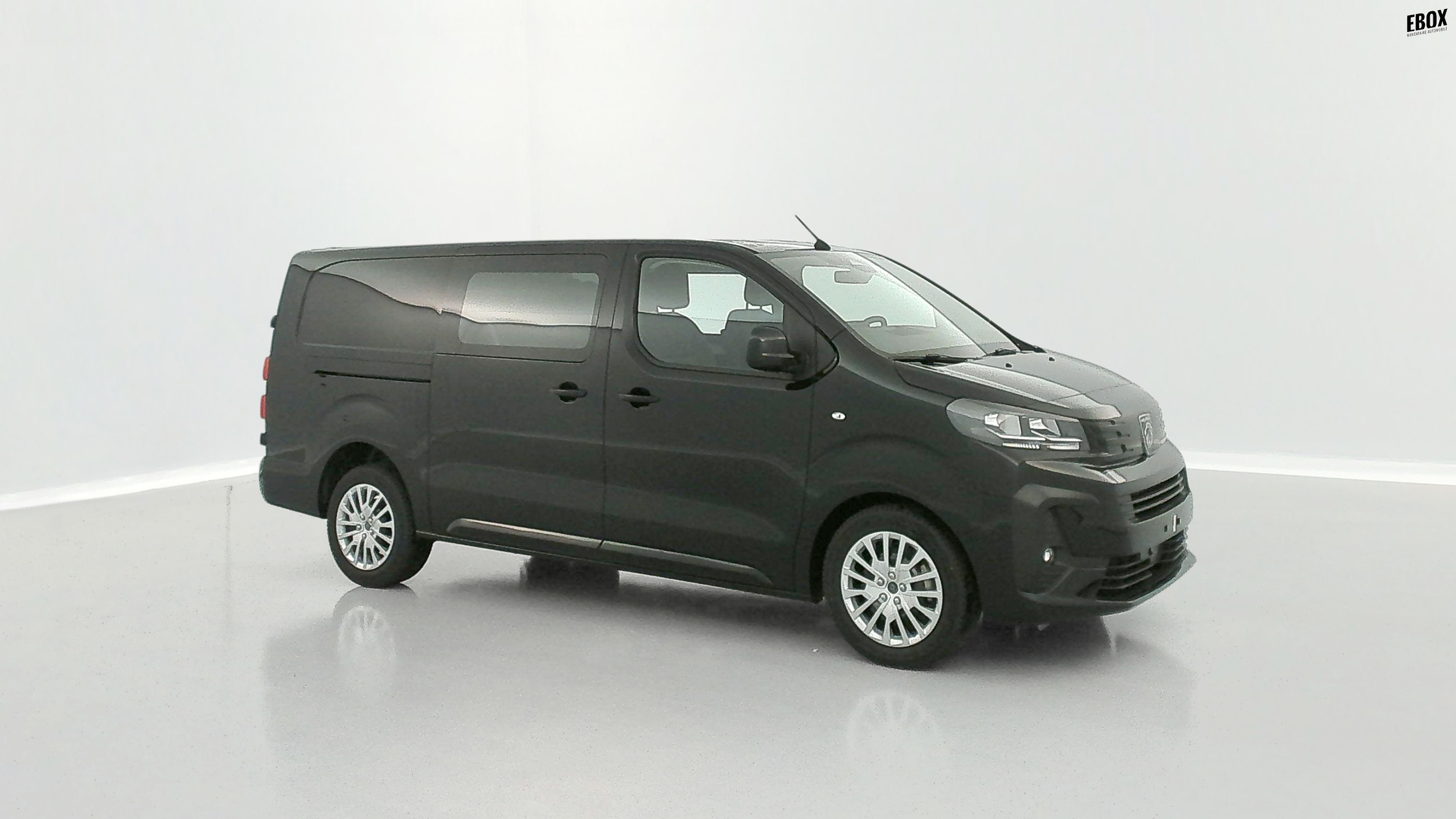 GLI00010633_p53 - PEUGEOT - EXPERT CA - 2025 - photo 23