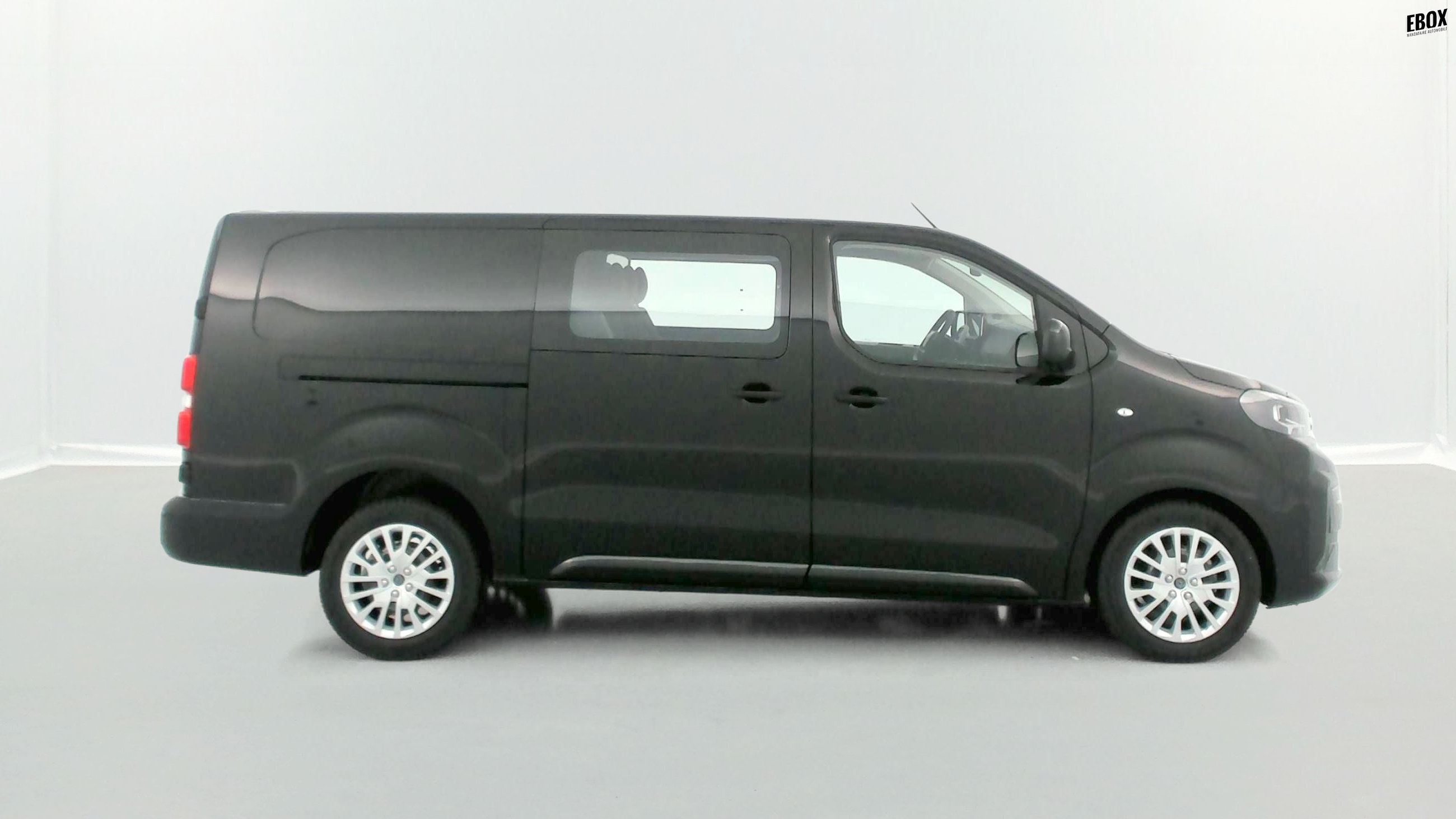 GLI00010629_p53 - PEUGEOT - EXPERT CA - 2025 - photo 19