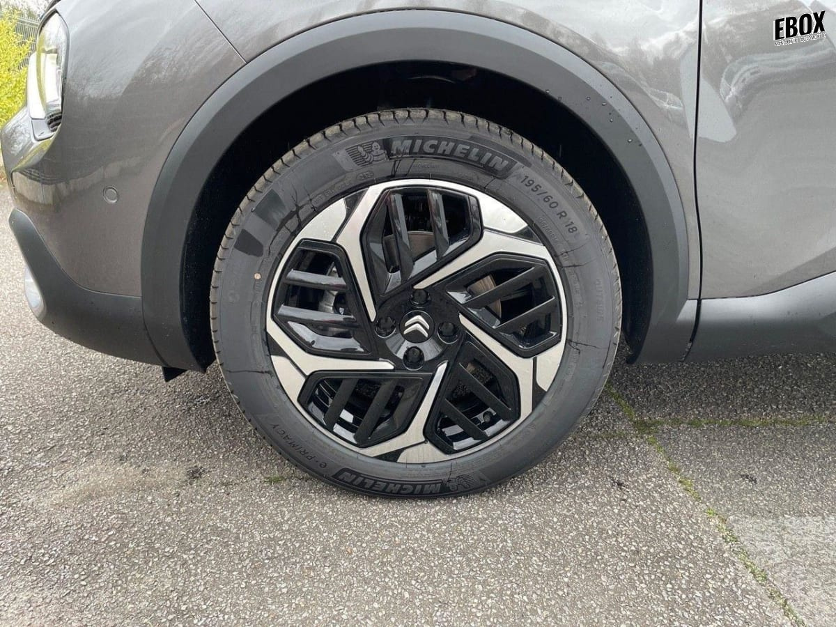 349877_p2 - CITROEN - C4 - 2024 - photo 5