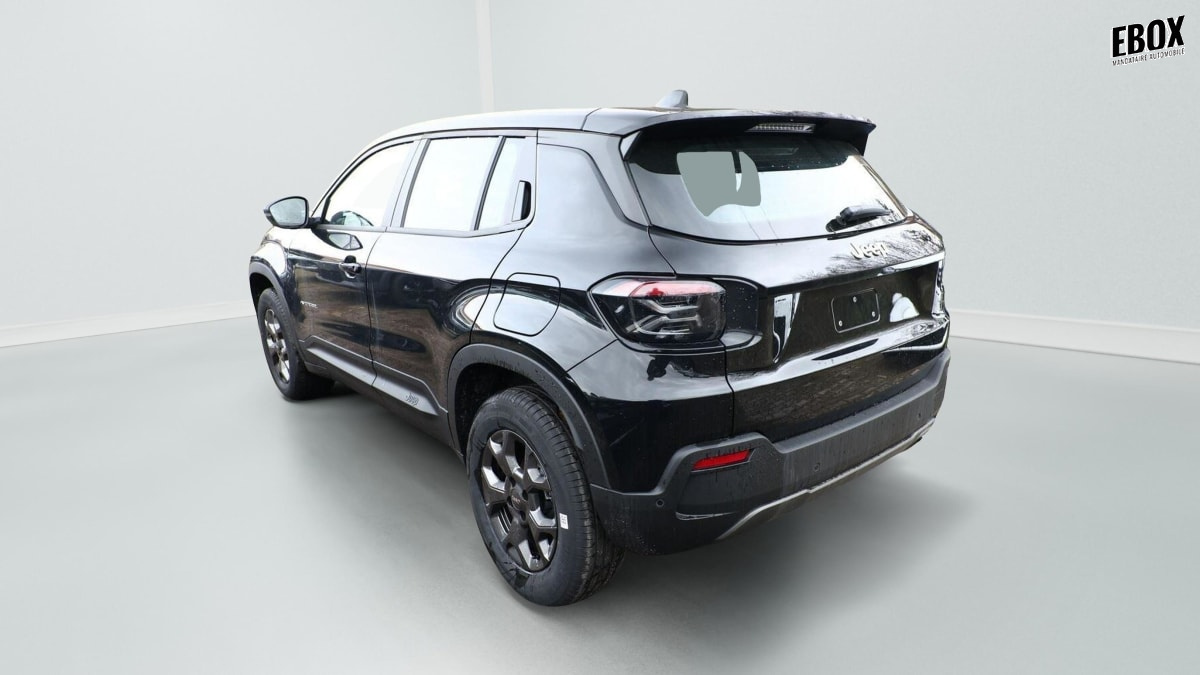 378400_p2 - JEEP - AVENGER - 2026 - photo 4