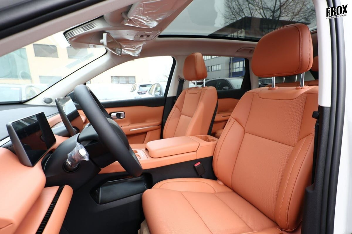 377314_p2 - LEAPMOTOR - C10 - 2026 - photo 6