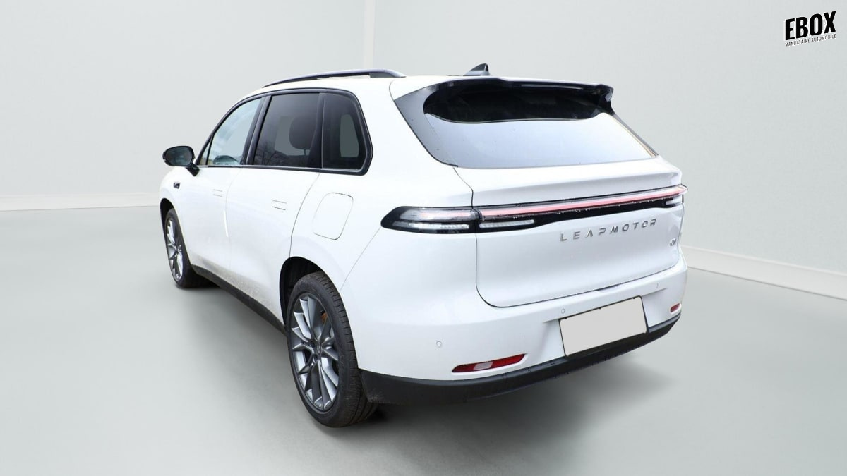 377314_p2 - LEAPMOTOR - C10 - 2026 - photo 4