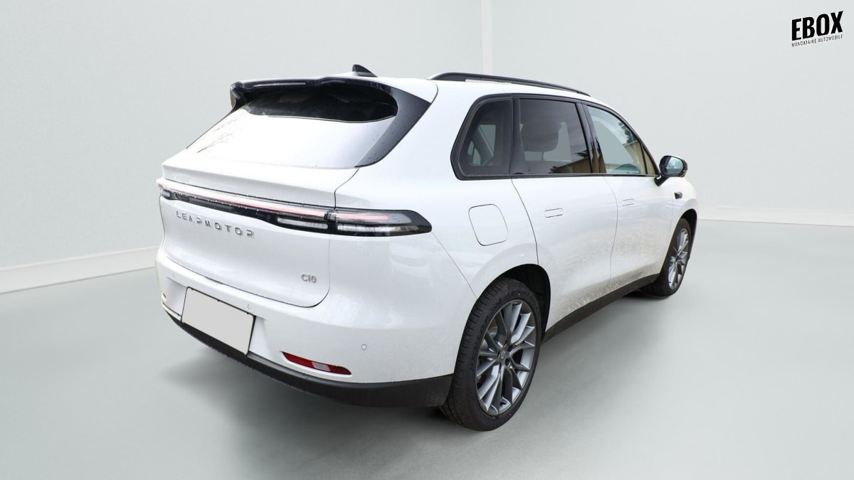 377314_p2 - LEAPMOTOR - C10 - 2026 - photo 3