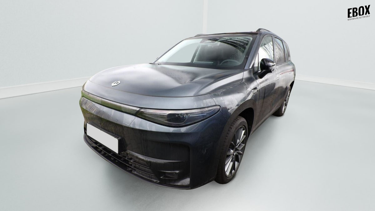 380388_p2 - LEAPMOTOR - C10 - 2026 - photo 2