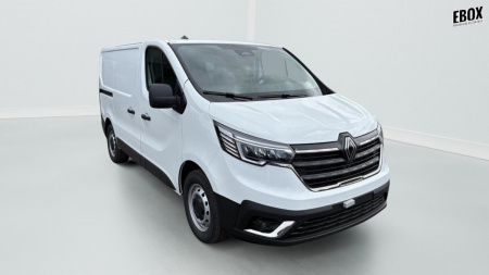 386330_p2 - RENAULT - TRAFIC - 2025
