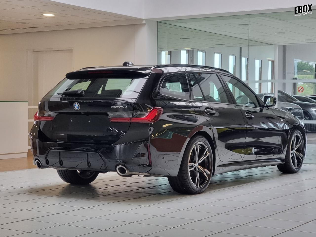 0679-0002785_p68 - BMW - SERIE 3 - 2024 - photo 2