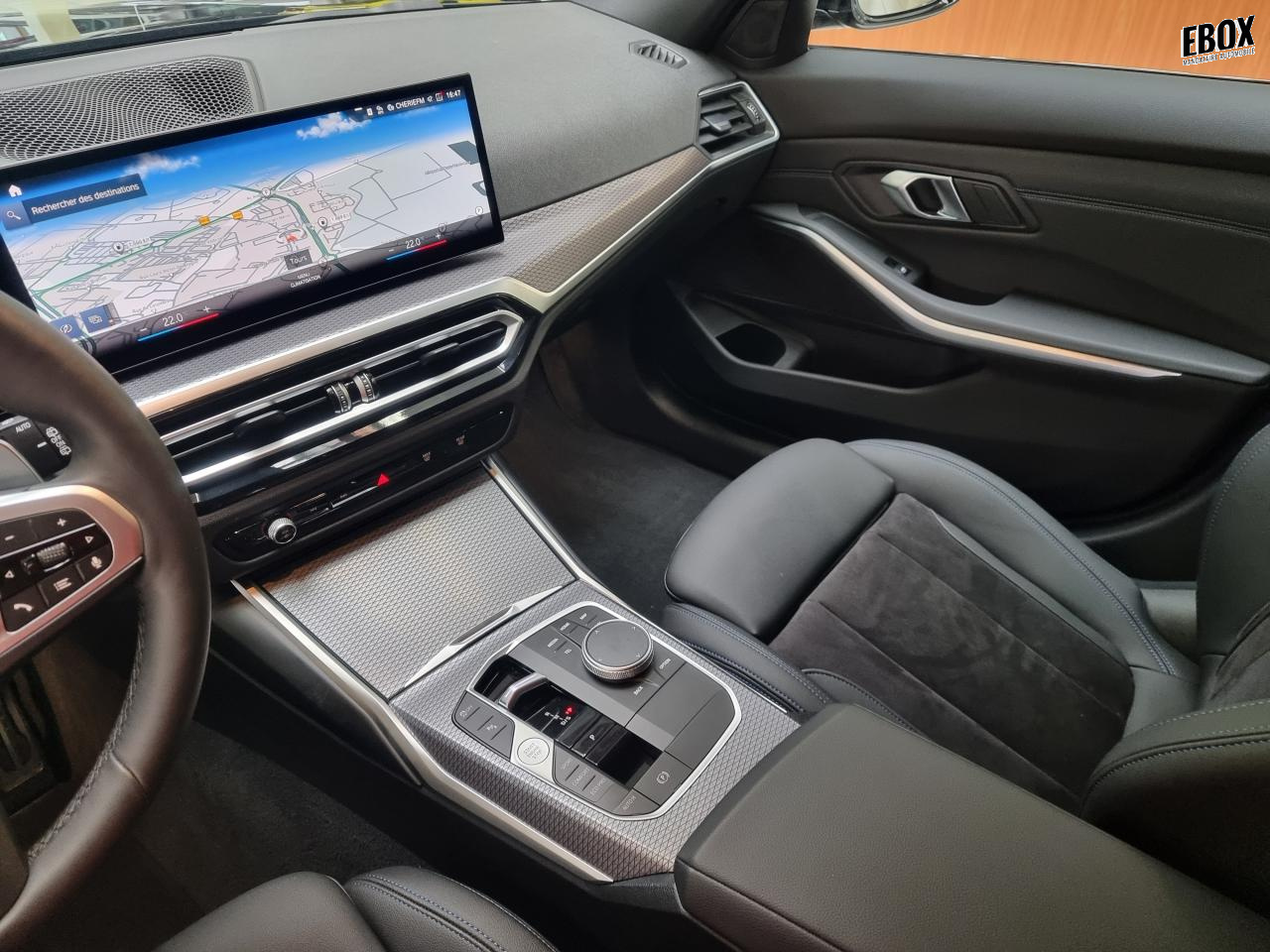 0679-0002785_p68 - BMW - SERIE 3 - 2024 - photo 4