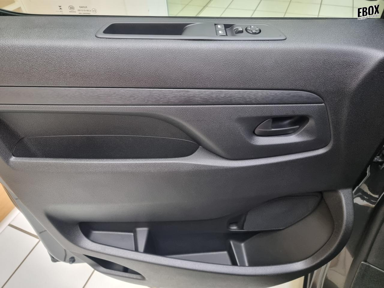 0679-0002820_p68 - PEUGEOT - EXPERT - 2025 - photo 19