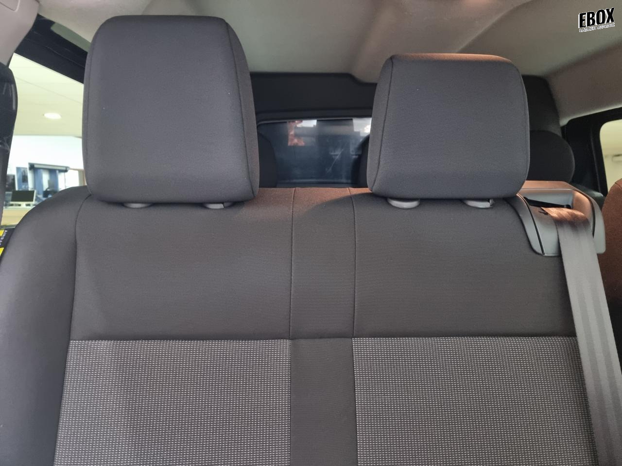 0679-0002820_p68 - PEUGEOT - EXPERT - 2025 - photo 17