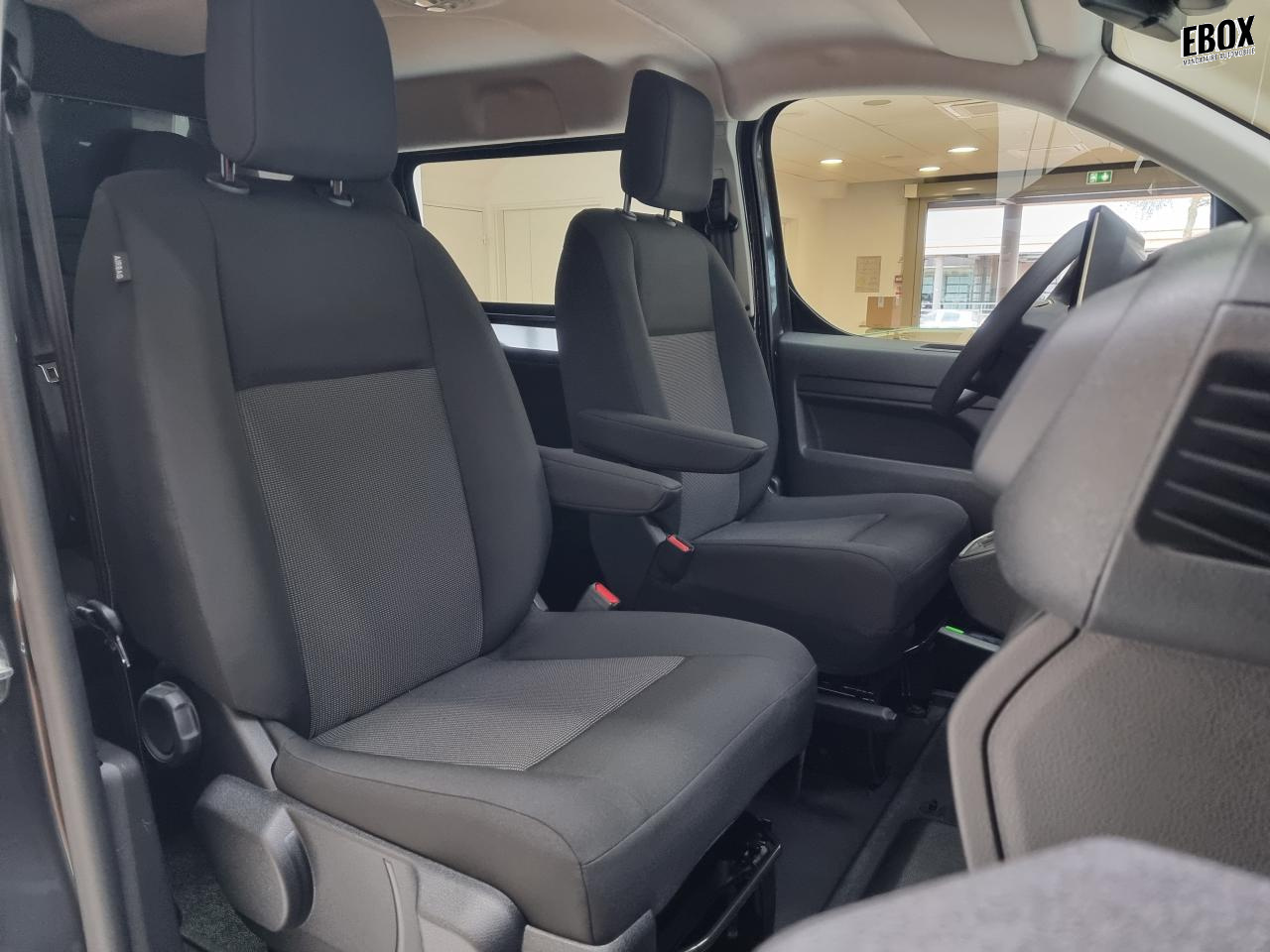 0679-0002933_p68 - CITROEN - JUMPY - 2025 - photo 11