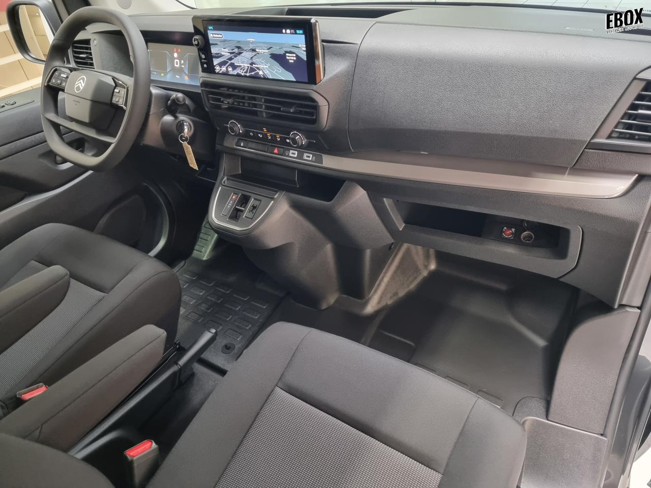 0679-0002933_p68 - CITROEN - JUMPY - 2025 - photo 4