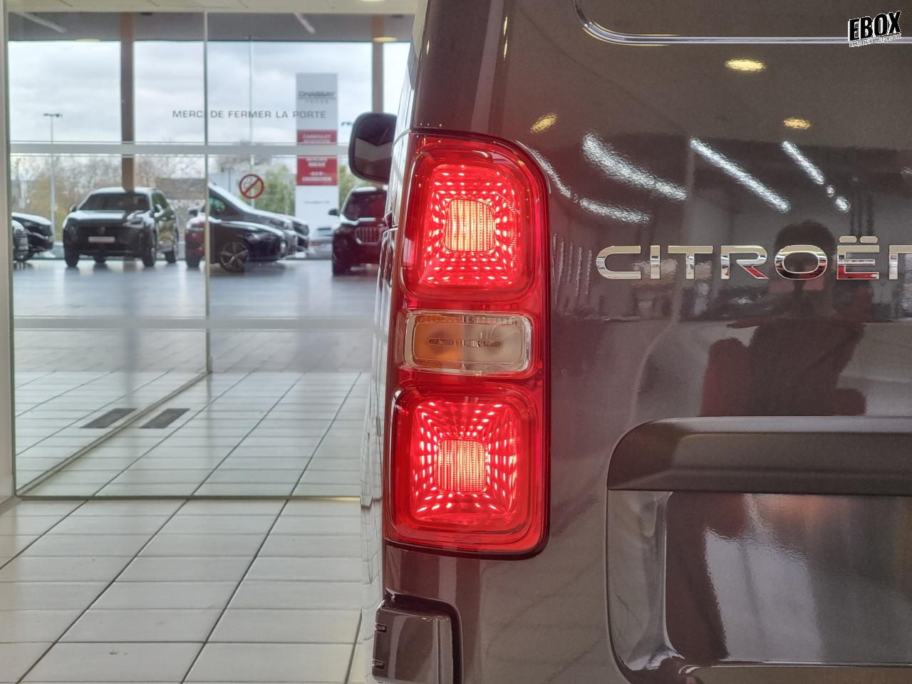 0679-0002933_p68 - CITROEN - JUMPY - 2025 - photo 8