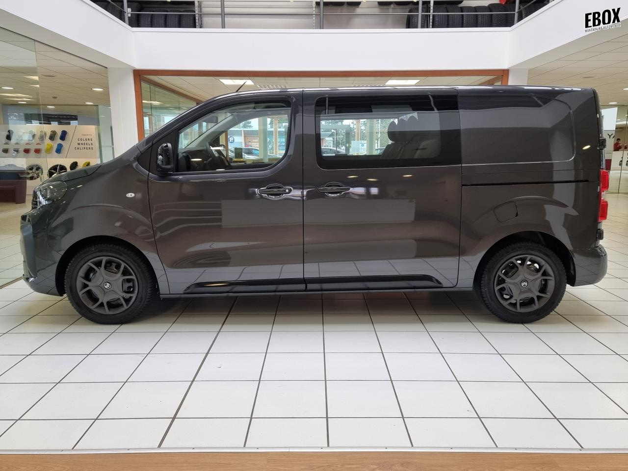 0679-0002933_p68 - CITROEN - JUMPY - 2025 - photo 25