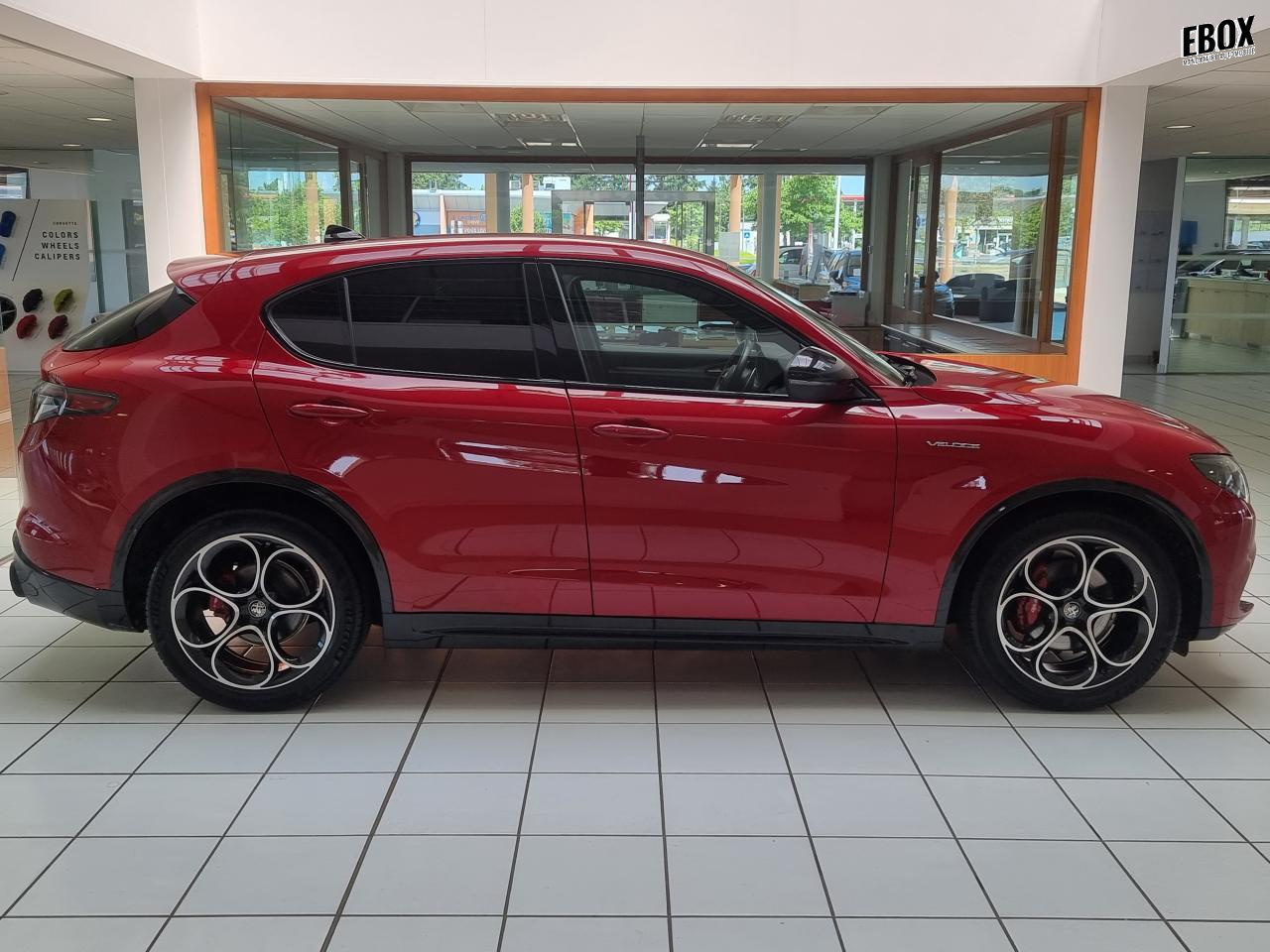 0679-0002979_p68 - ALFA ROMEO - STELVIO - 2024 - photo 30