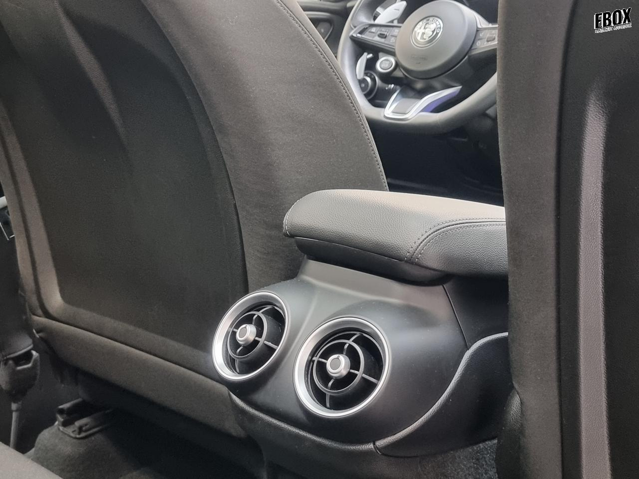 0679-0002979_p68 - ALFA ROMEO - STELVIO - 2024 - photo 27