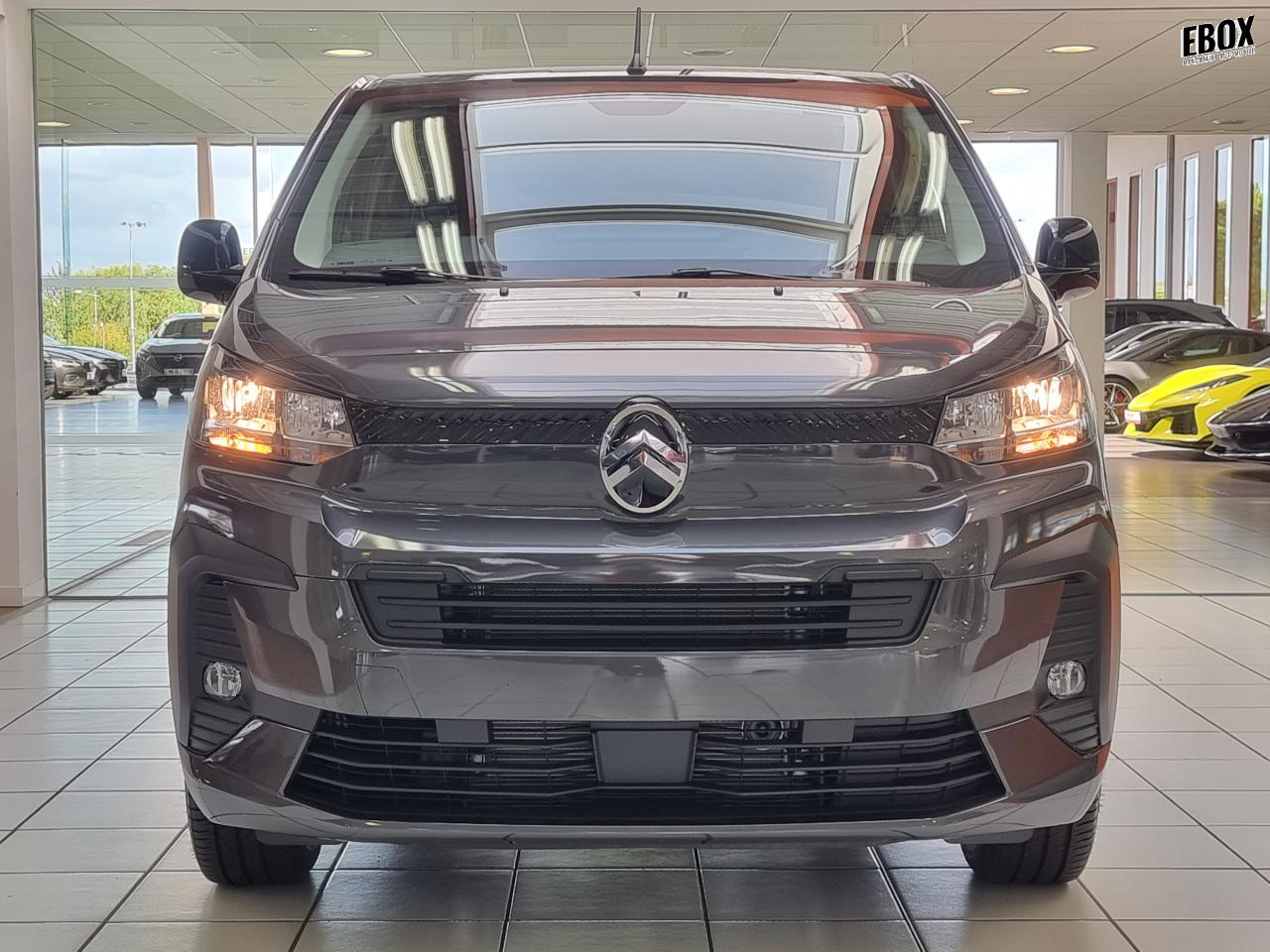 0679-0003001_p68 - CITROEN - JUMPY - 2025 - photo 3