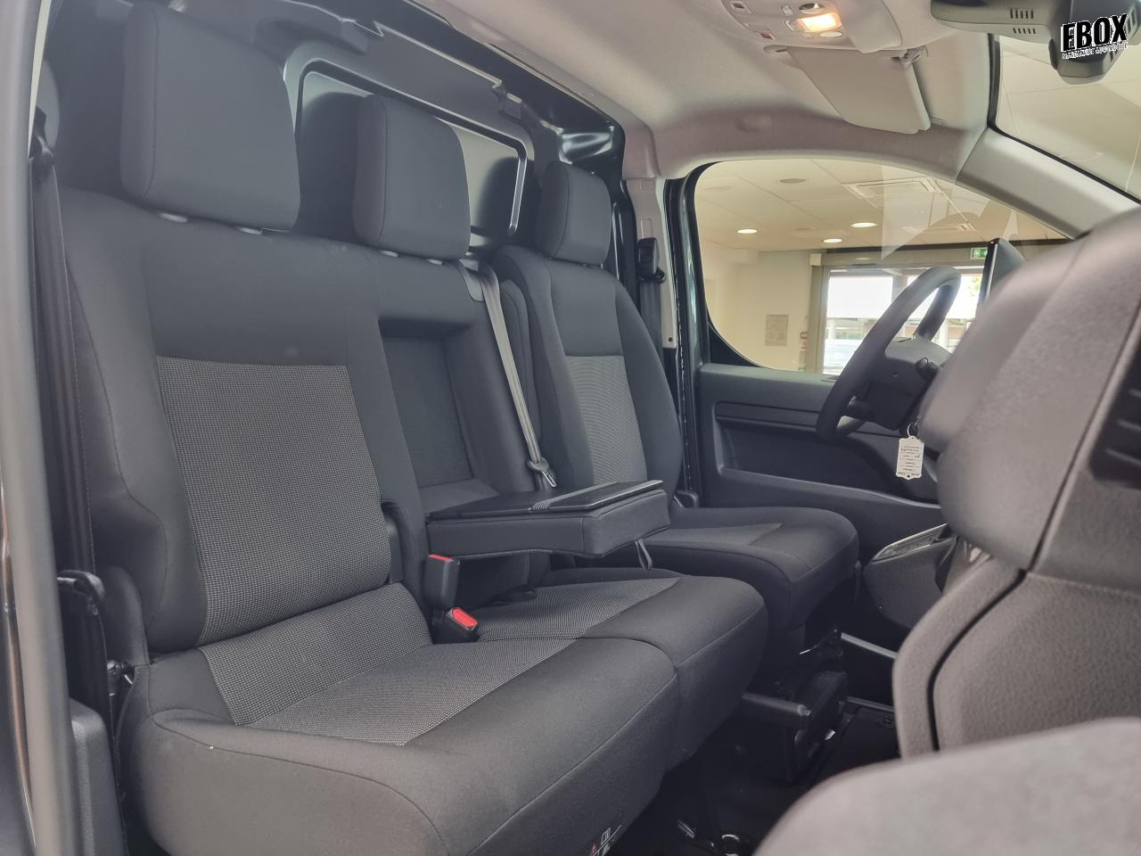 0679-0003001_p68 - CITROEN - JUMPY - 2025 - photo 13