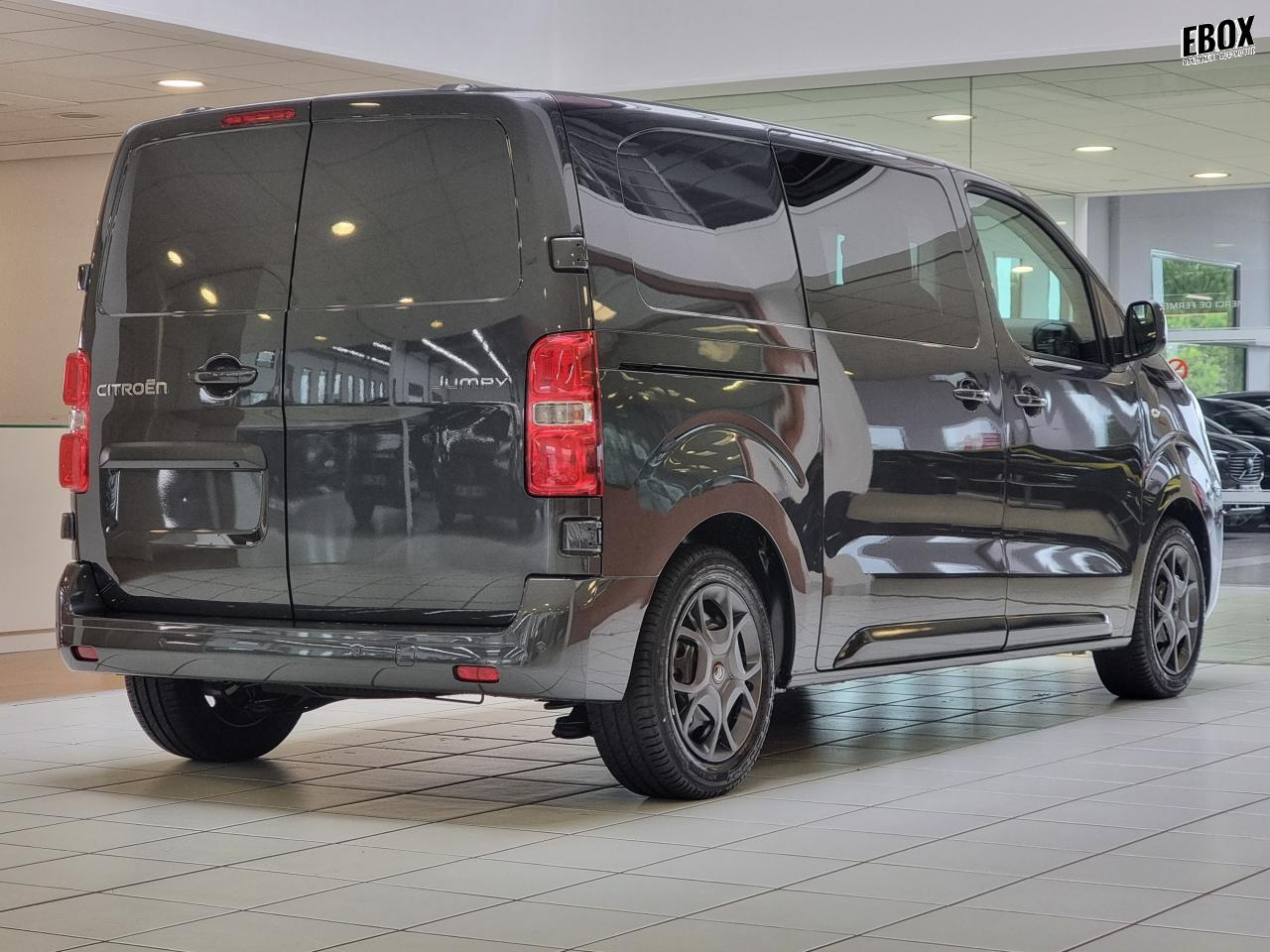 0679-0003003_p68 - CITROEN - JUMPY - 2025 - photo 2