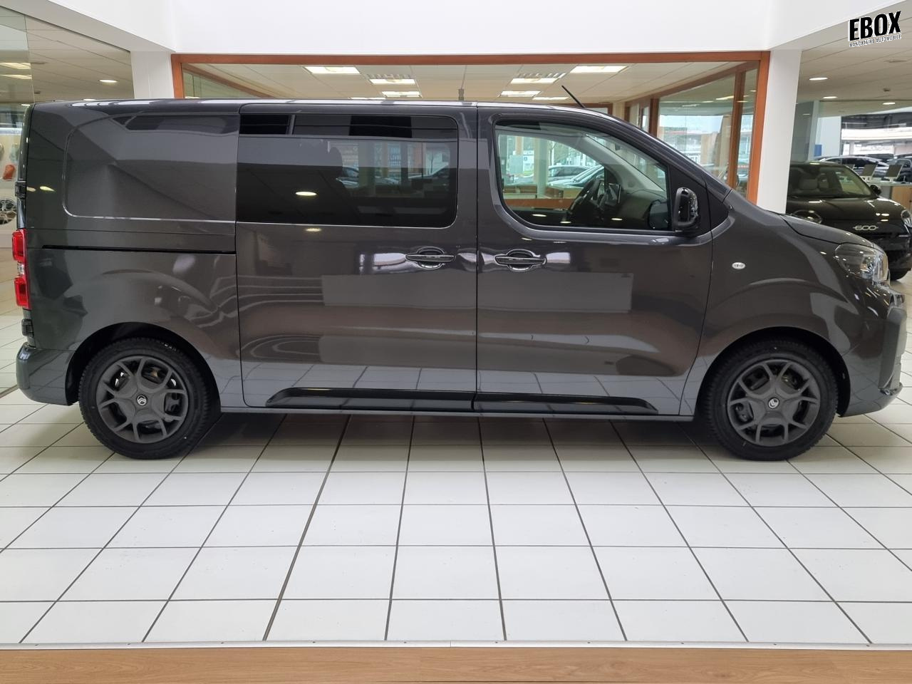 0679-0003006_p68 - CITROEN - JUMPY - 2025 - photo 28