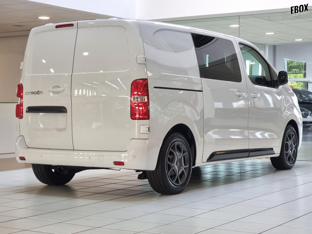 0679-0003011_p68 - CITROEN - JUMPY - 2025 - photo 2