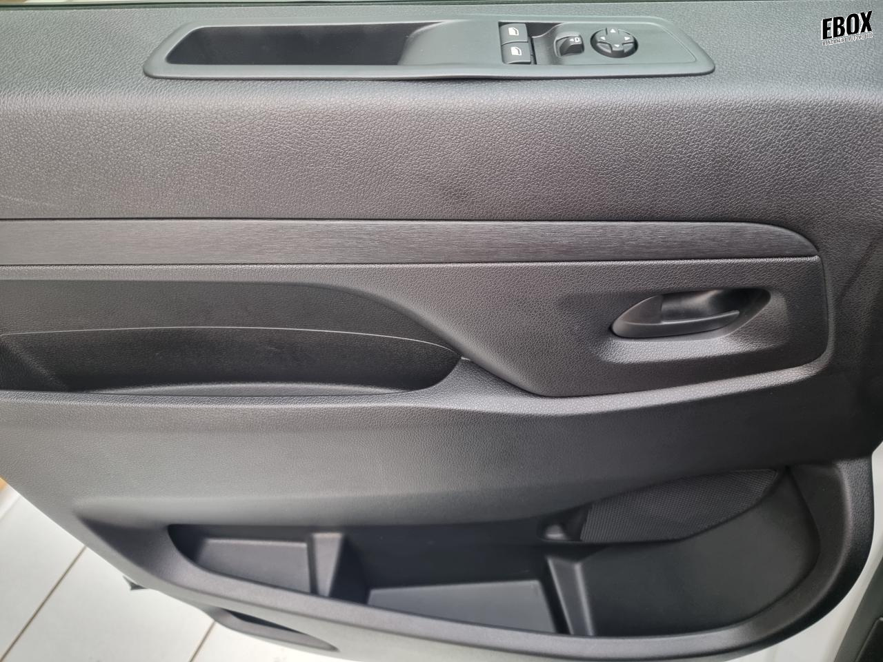 0679-0003011_p68 - CITROEN - JUMPY - 2025 - photo 17