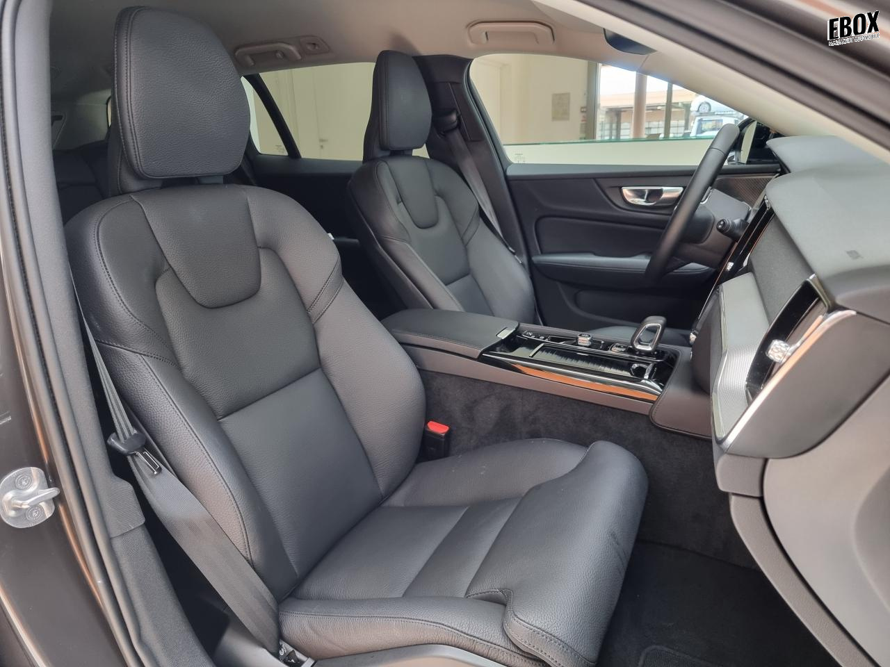 0679-0003031_p68 - VOLVO - V 60 - 2024 - photo 12