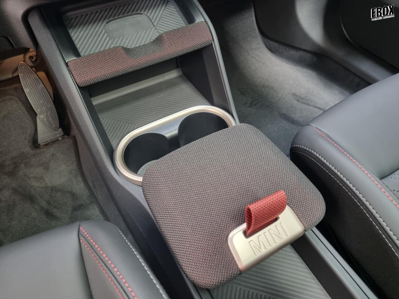 0679-0003049_p68 - MINI - COUNTRYMAN - 2026 - photo 22