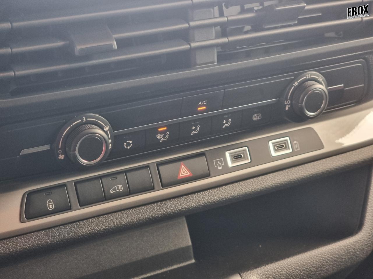 0679-0003062_p68 - OPEL - VIVARO - 2025 - photo 20