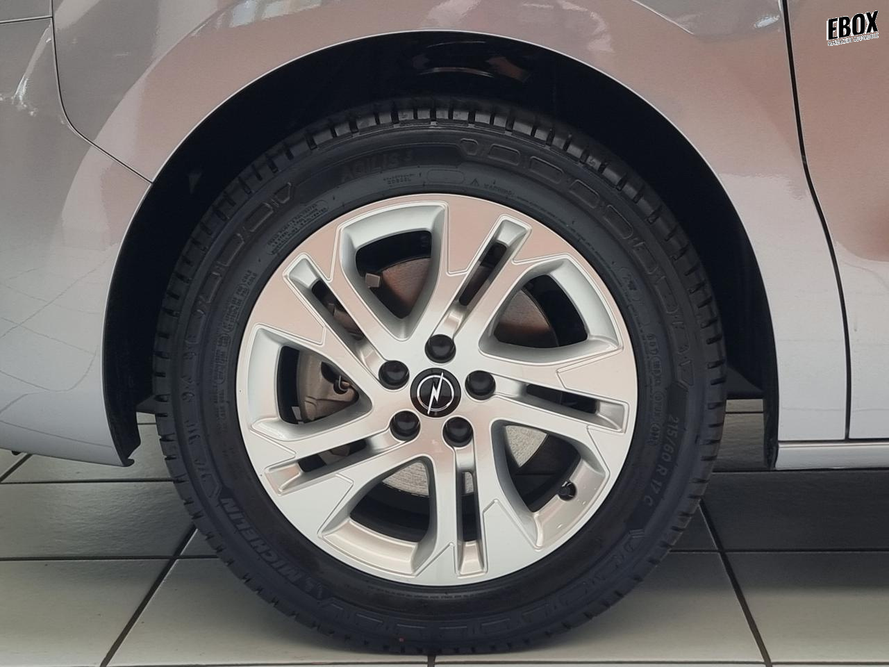 0679-0003062_p68 - OPEL - VIVARO - 2025 - photo 7