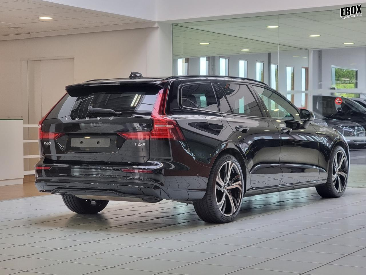 0679-0003130_p68 - VOLVO - V 60 - 2025 - photo 2