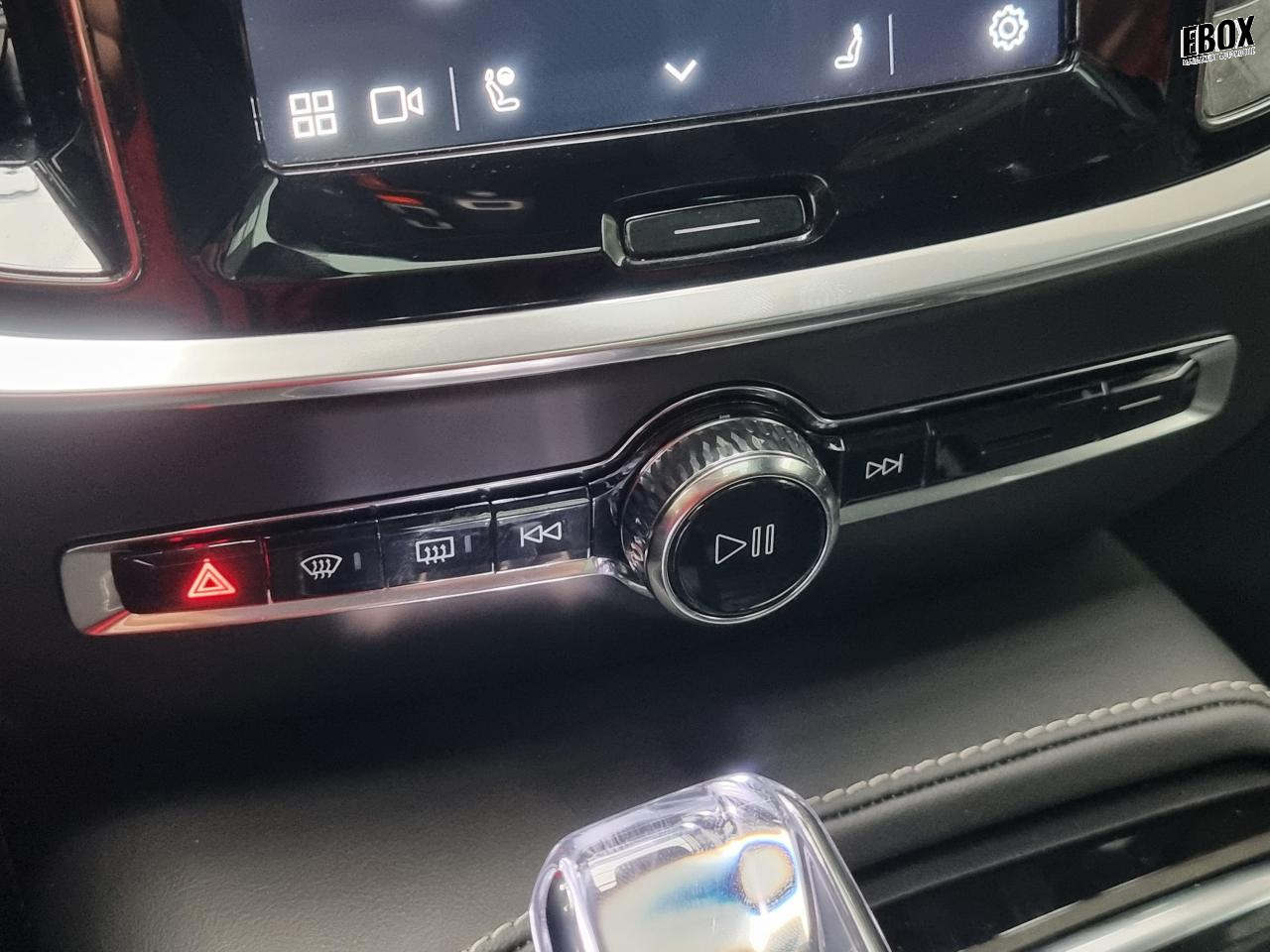 0679-0003130_p68 - VOLVO - V 60 - 2025 - photo 24