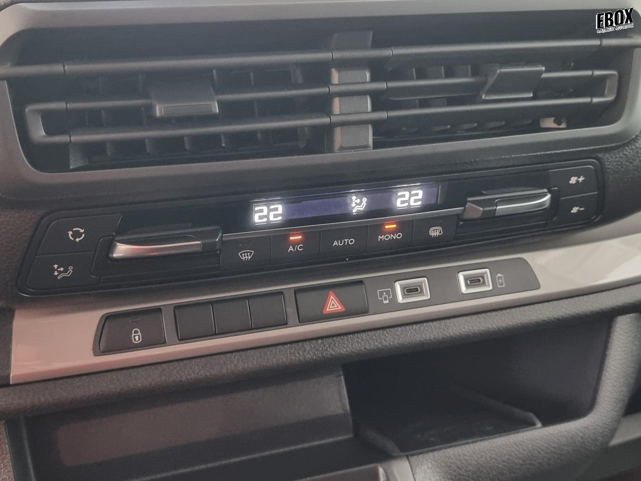 0679-0003140_p68 - PEUGEOT - EXPERT - 2025 - photo 19