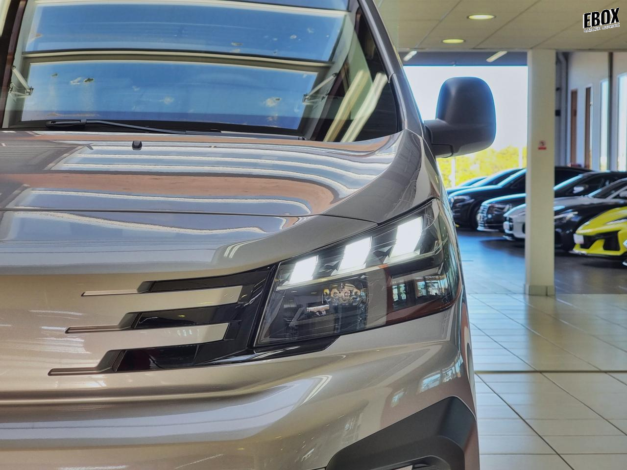 0679-0003140_p68 - PEUGEOT - EXPERT - 2025 - photo 8