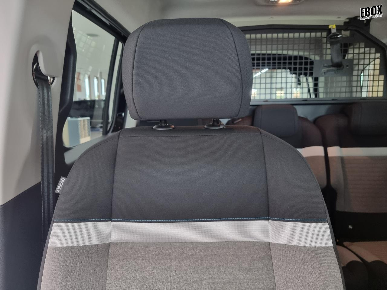 0679-0003163_p68 - CITROEN - BERLINGO - 2026 - photo 14