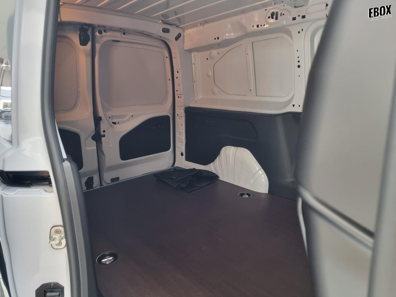 0679-0003177_p68 - PEUGEOT - PARTNER - 2025 - photo 14