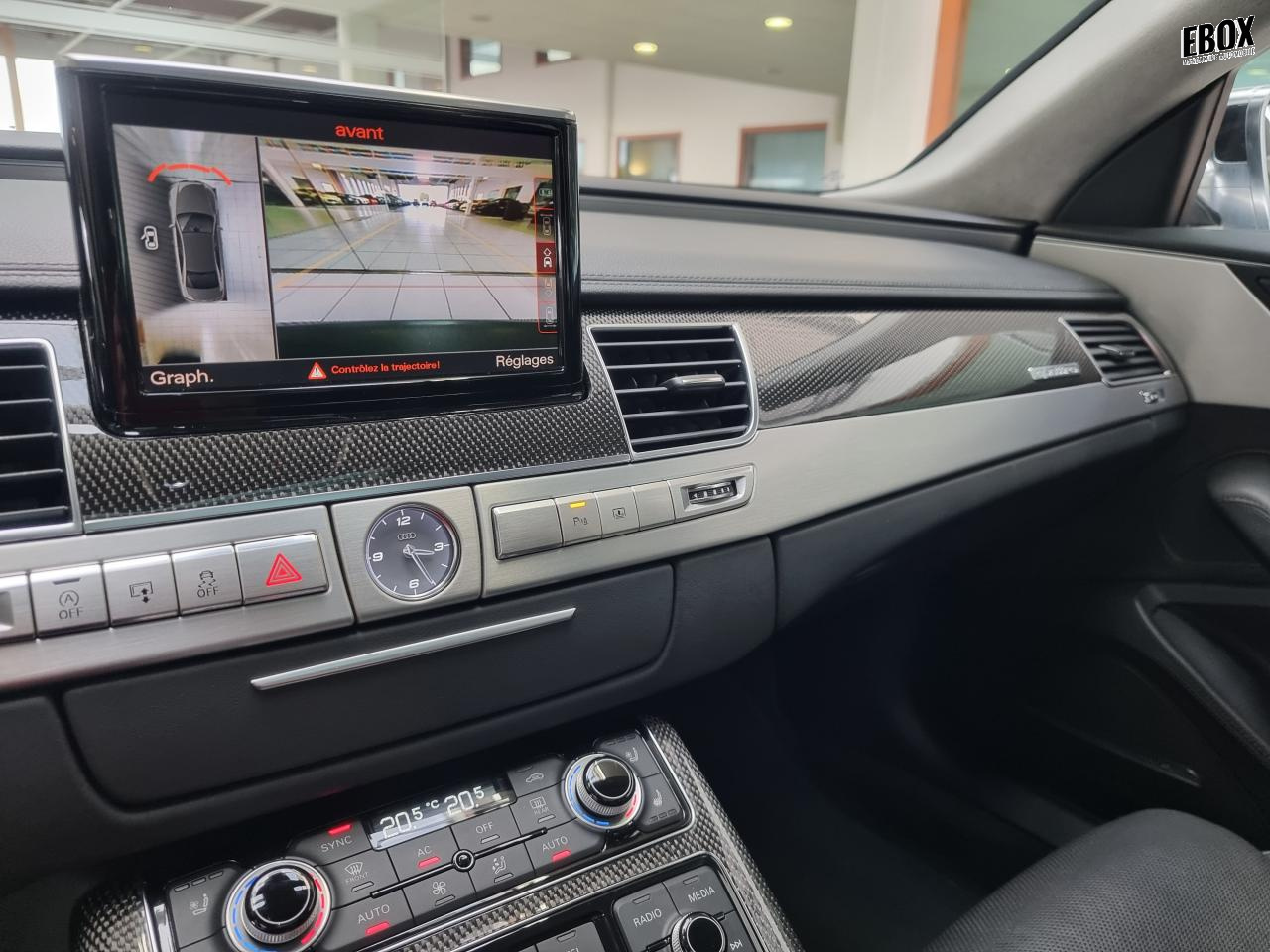 0679-0003179_p68 - AUDI - S8 - 2013 - photo 29