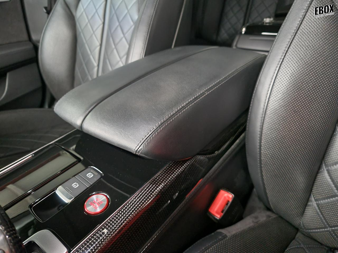 0679-0003179_p68 - AUDI - S8 - 2013 - photo 21