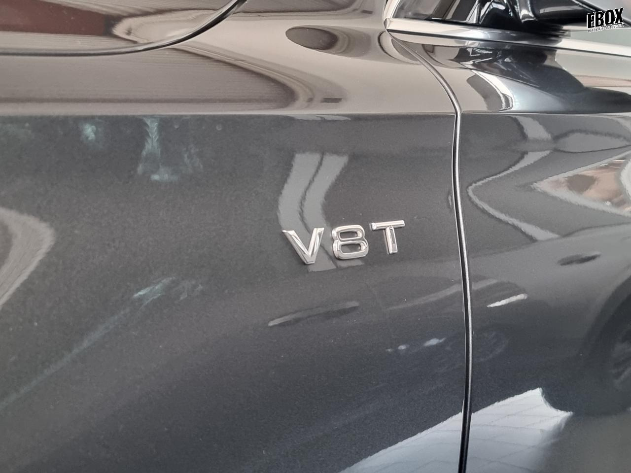 0679-0003179_p68 - AUDI - S8 - 2013 - photo 39