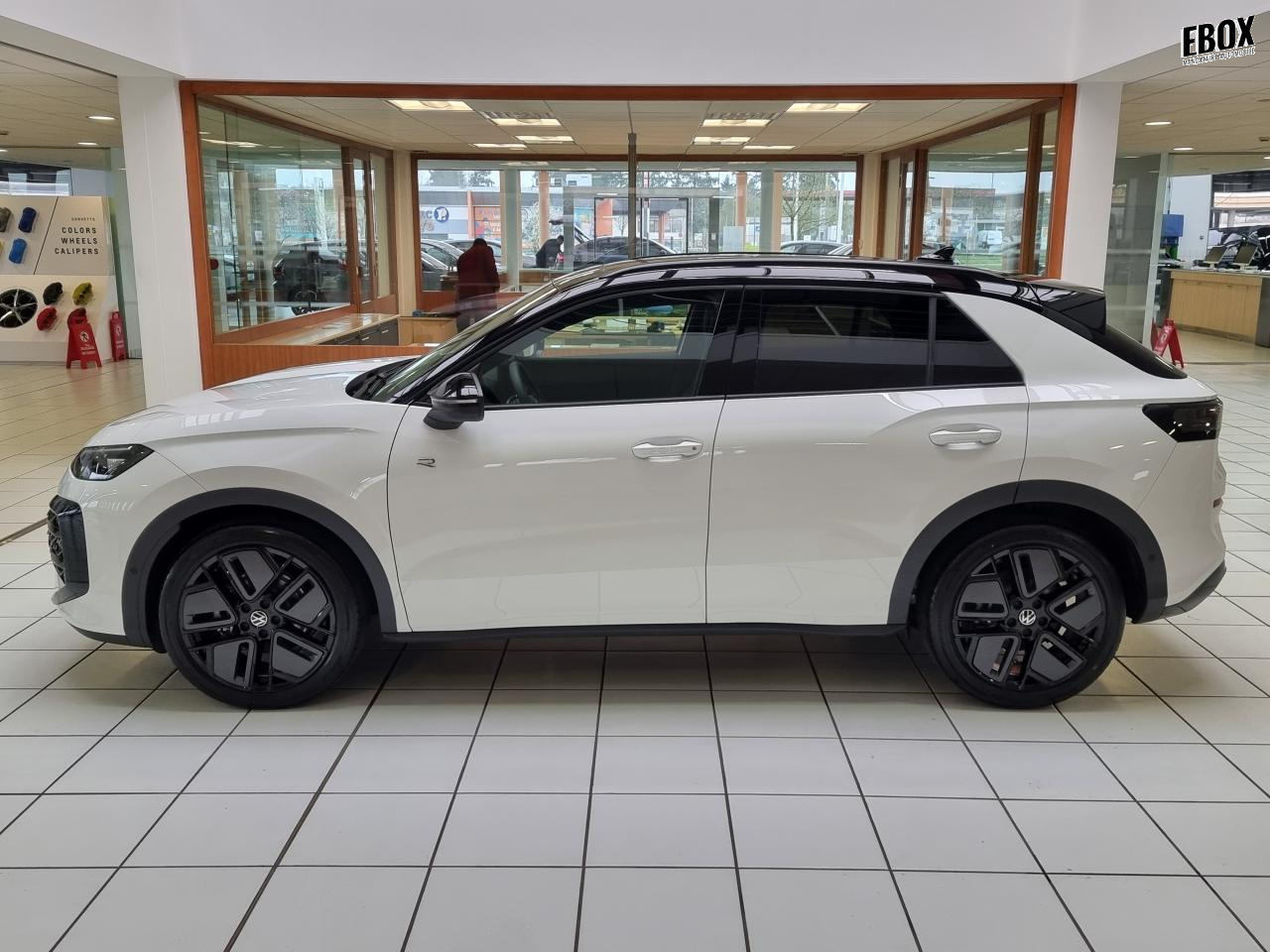 0679-0003294_p68 - VOLKSWAGEN - T ROC - 2026 - photo 27