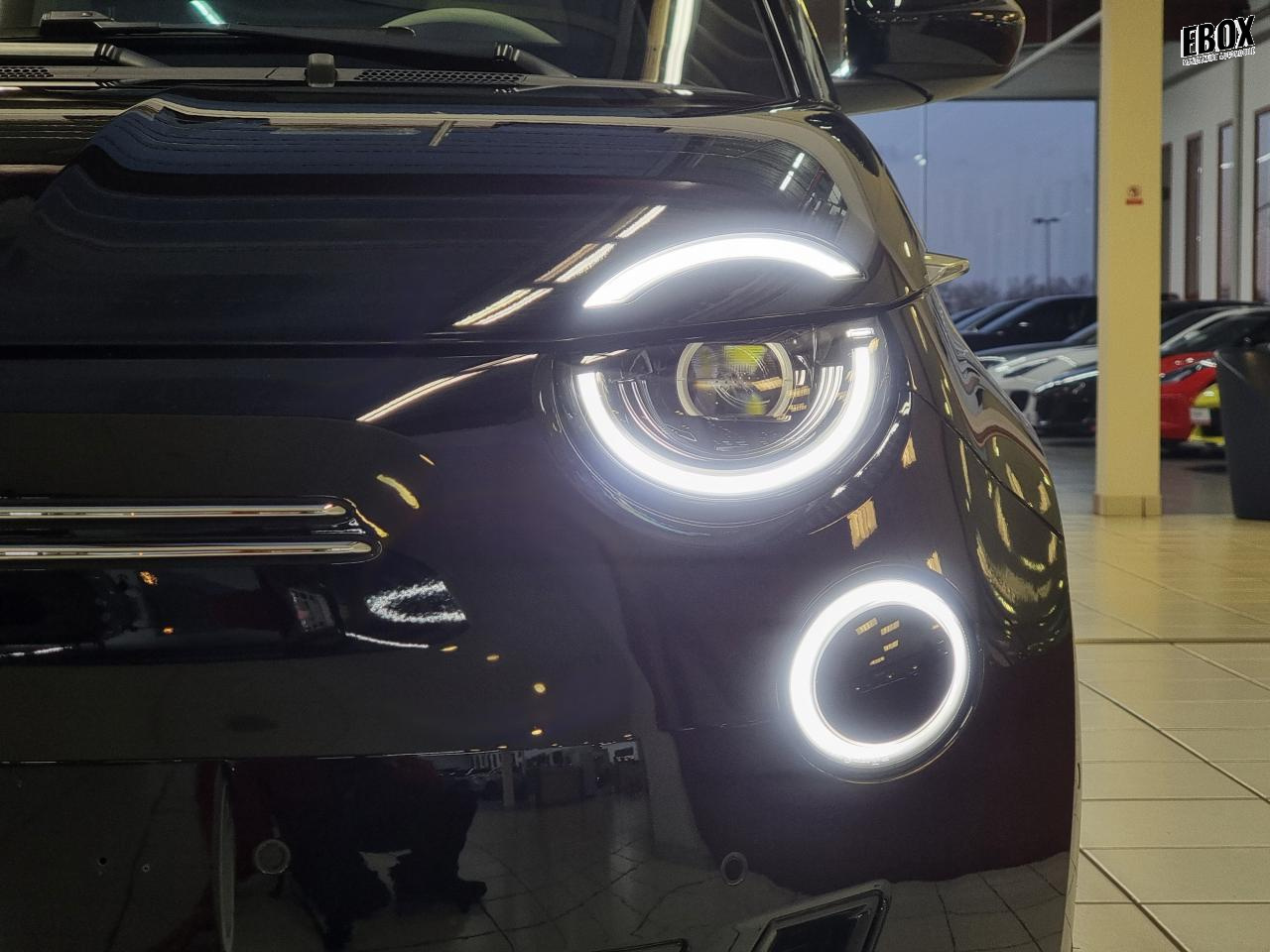 0679-0003300_p68 - FIAT - 500 - 2023 - photo 7