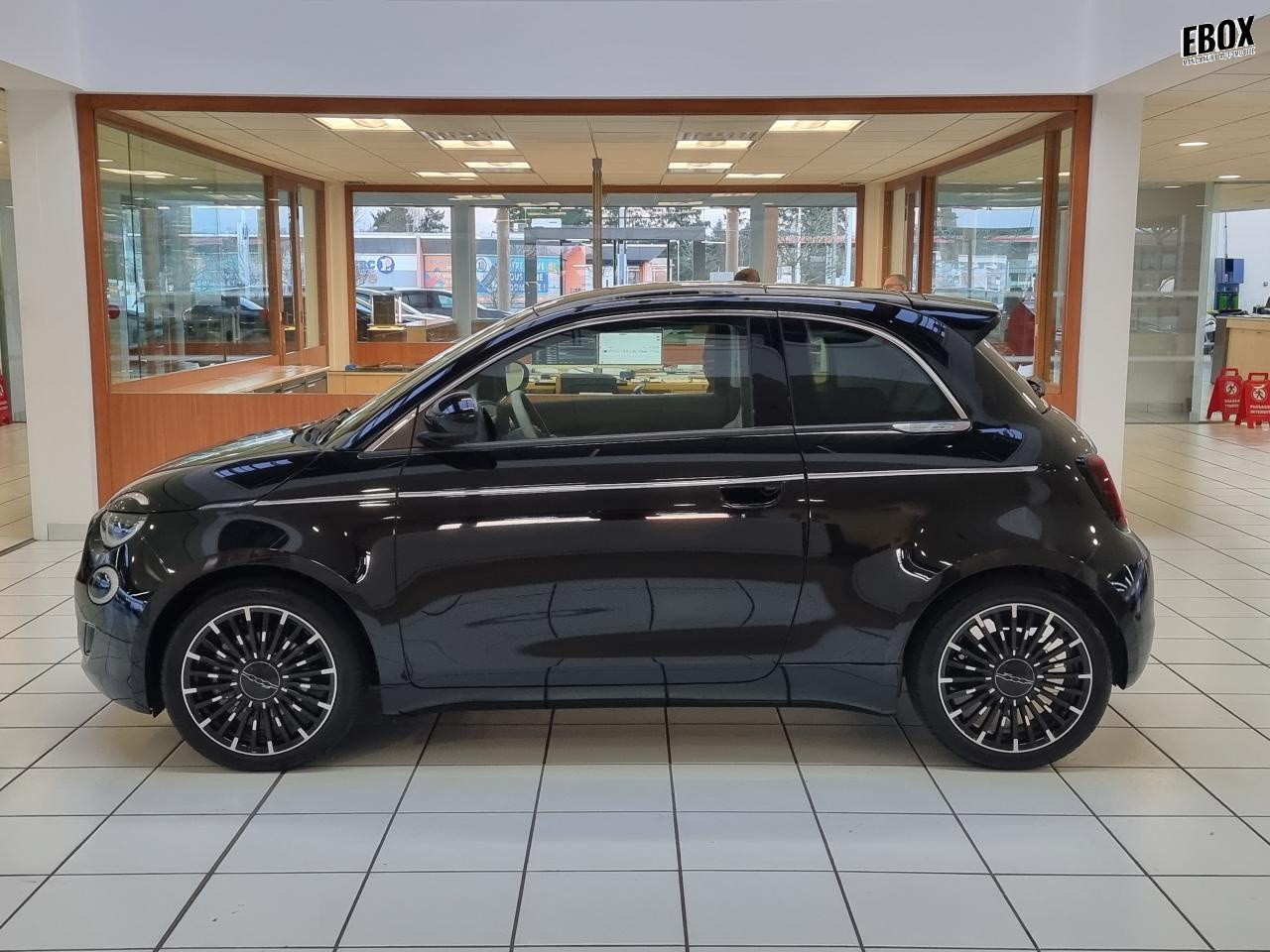 0679-0003300_p68 - FIAT - 500 - 2023 - photo 31