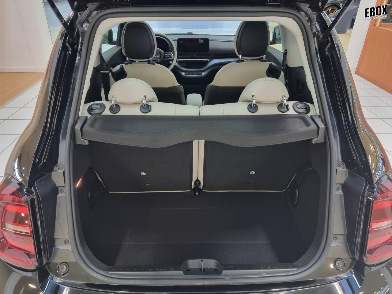 0679-0003300_p68 - FIAT - 500 - 2023 - photo 13