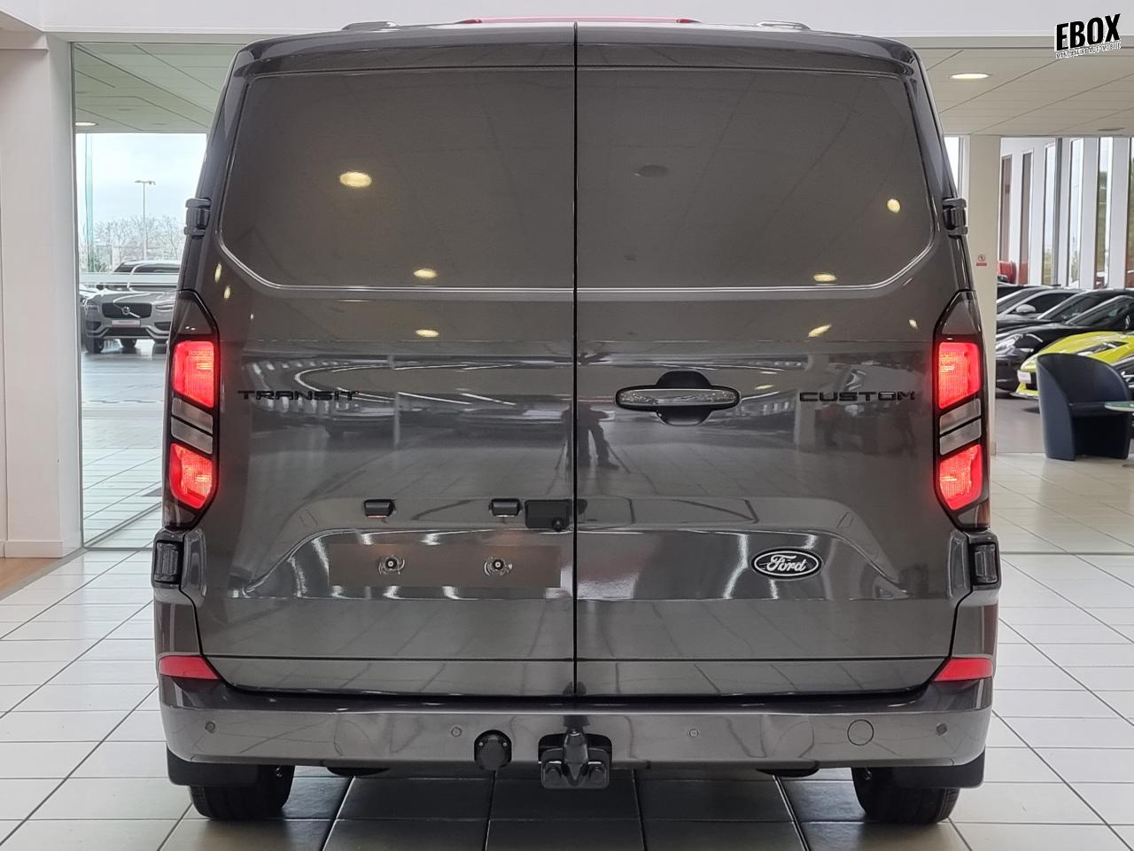 0679-0003328_p68 - FORD - TRANSIT - 2025 - photo 25