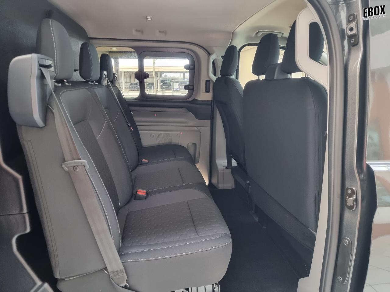 0679-0003328_p68 - FORD - TRANSIT - 2025 - photo 14