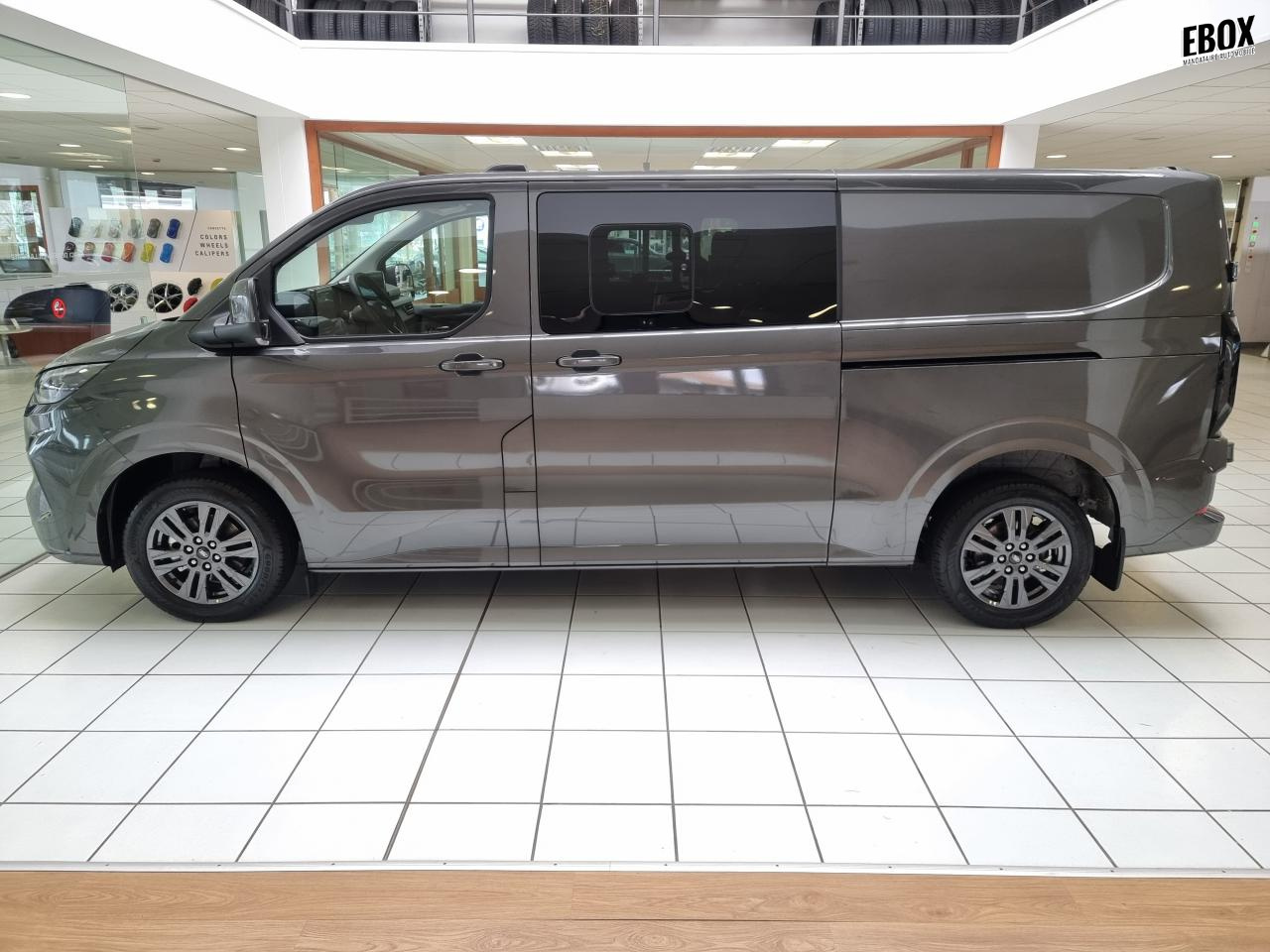 0679-0003328_p68 - FORD - TRANSIT - 2025 - photo 27