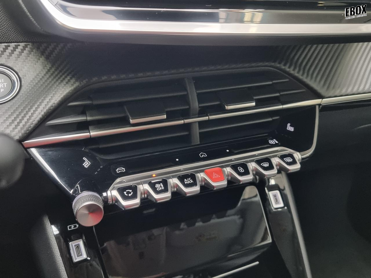 0679-0003329_p68 - PEUGEOT - 208 - 2026 - photo 19