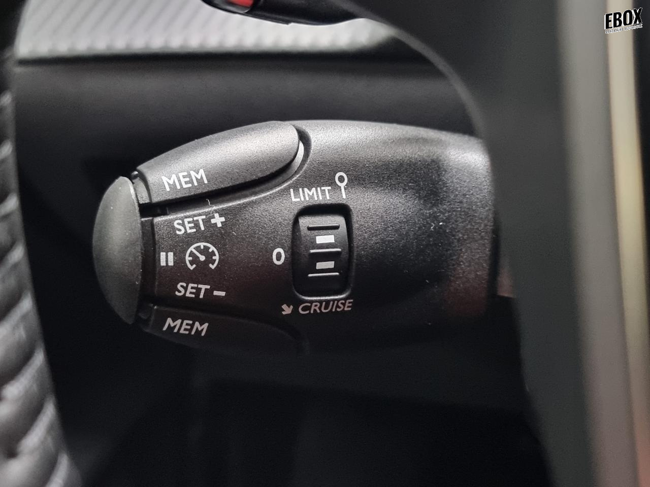 0679-0003329_p68 - PEUGEOT - 208 - 2026 - photo 20