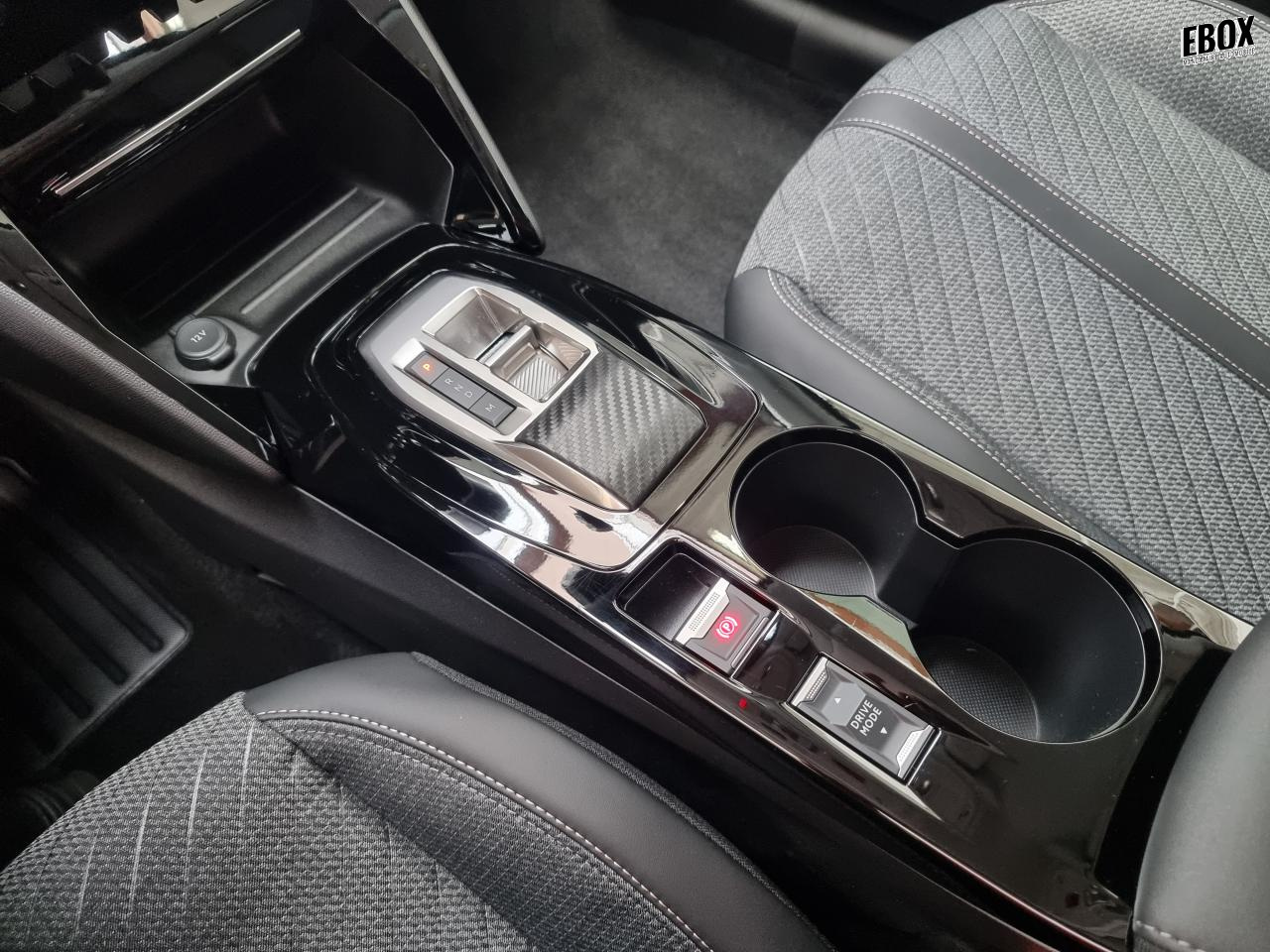 0679-0003333_p68 - PEUGEOT - 208 - 2026 - photo 16